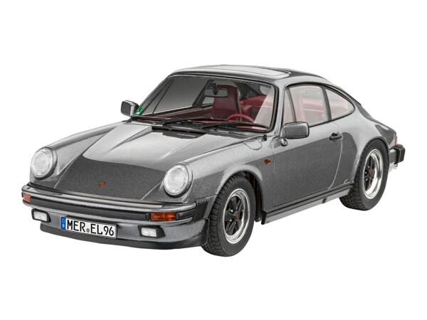 Revell 1/​24 Scale Model Car Kit