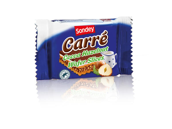 Chocolate coated wafer with Hazelnut Cream