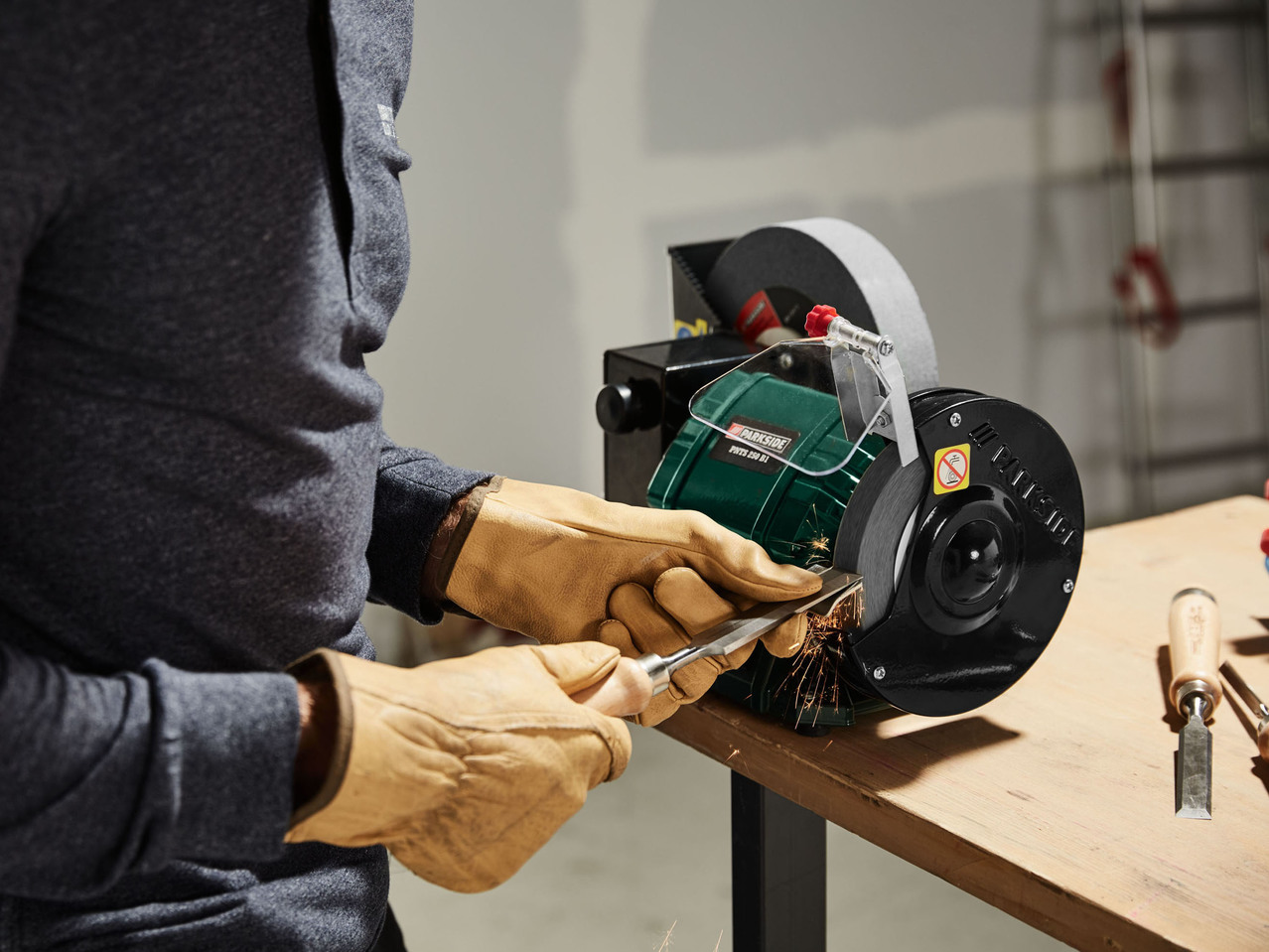 Wet & Dry Bench Grinder