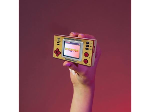 Retro Pocket Games