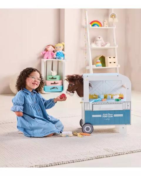 Wooden Horsebox