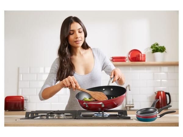 28cm Cast Aluminium Frying Pan