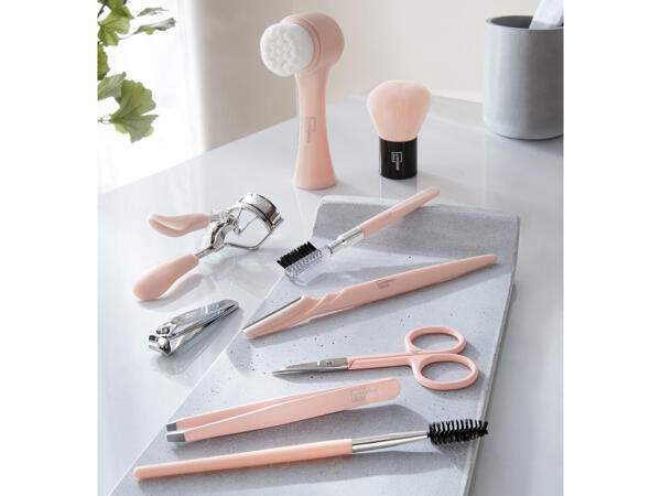 Manicure and Makeup Accessories