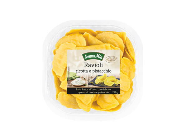Ravioli with Ricotta and Pistacchio