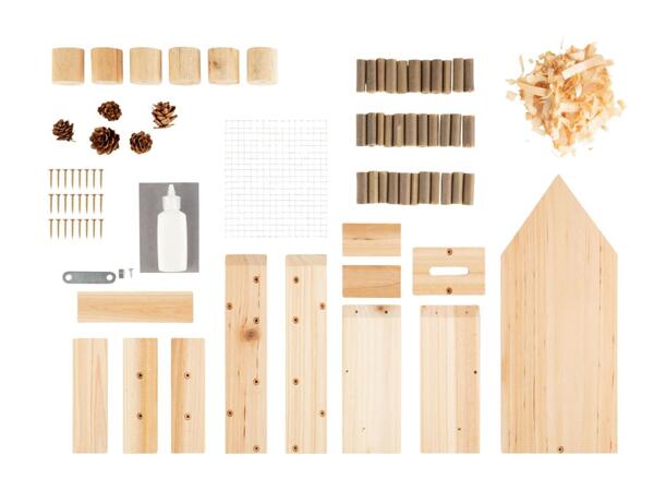 Crelando Insect Hotel/Bird Feeder