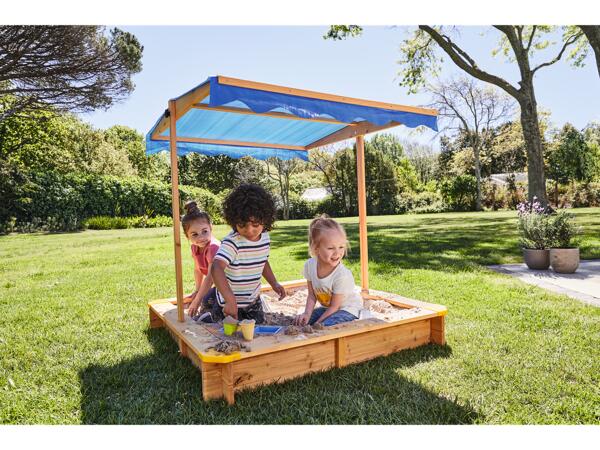 Sandpit with Roof