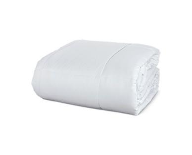 Huntington Home Down Alternative Comforter