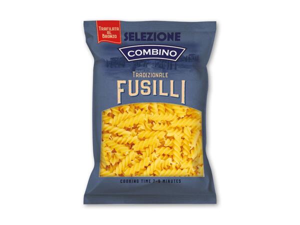 Pasta i bronzeform