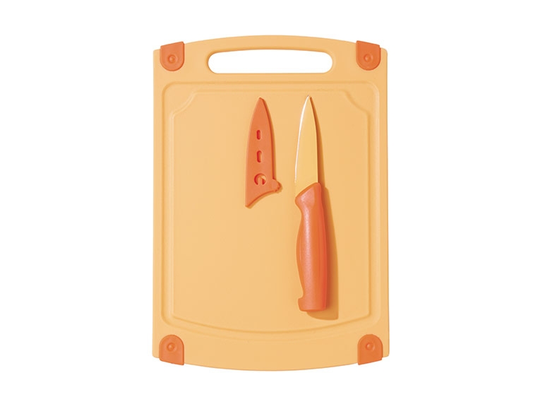 Chopping Board with Knife