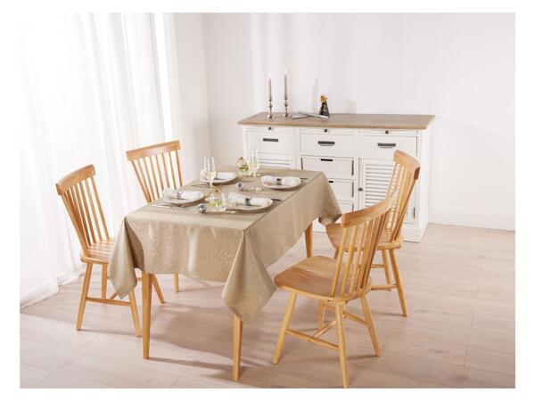 Tablecloth or table runner set