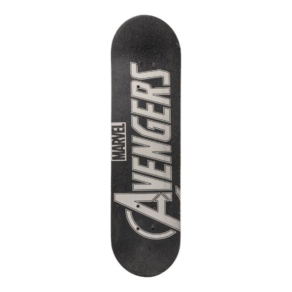 MARVEL(R) 				Skateboard