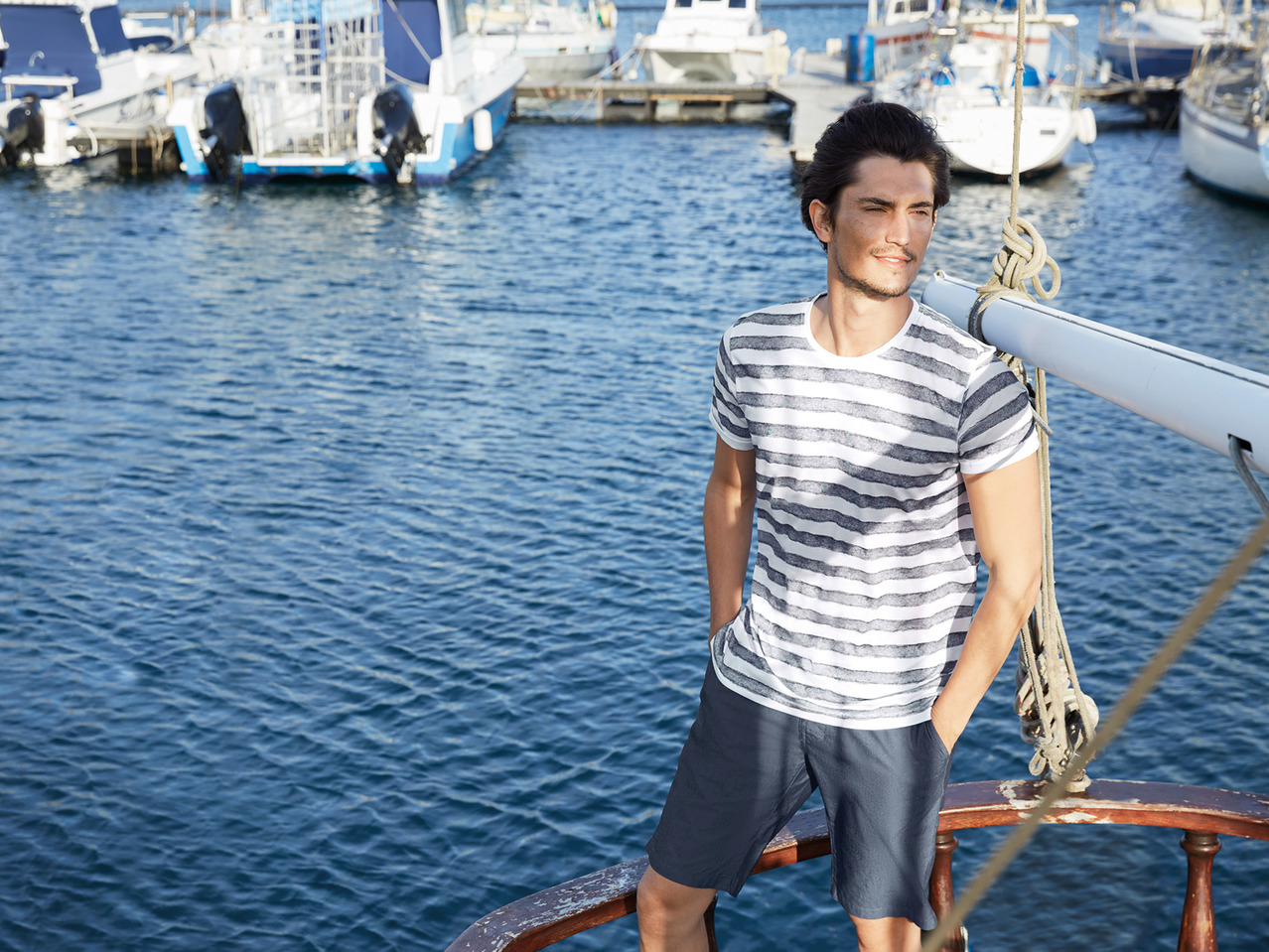Livergy Men's T-Shirt1