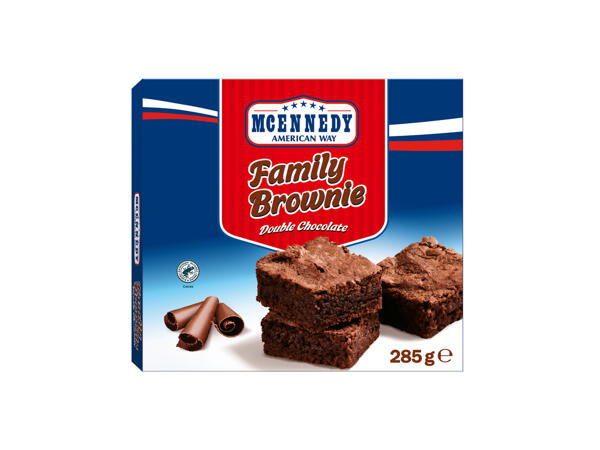 Brownies with Chocolate or with Hazelnuts
