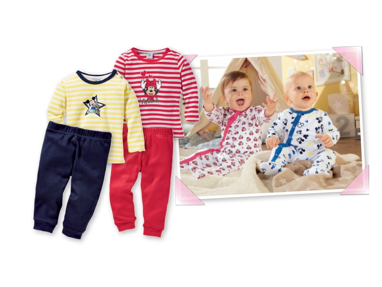Slaappakje of pyjama voor baby's
