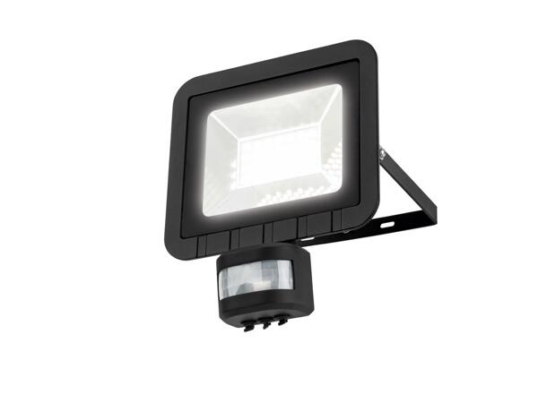 LED outdoor floodlight