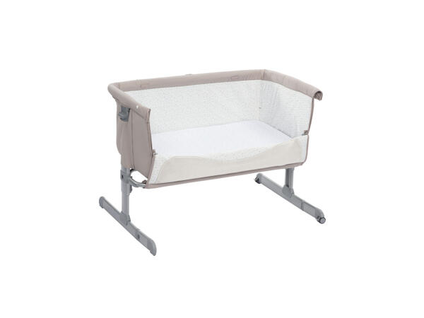 Chicco Side Sleeping Crib