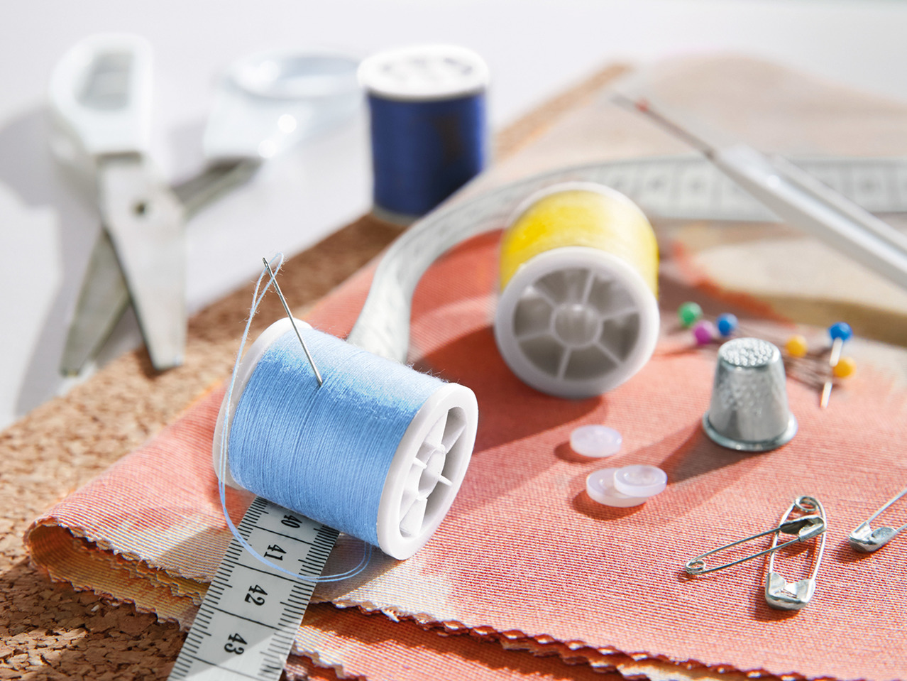 Crelando Sewing Kit1