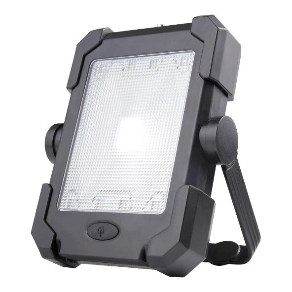 ADVENTURIDGE(R) 				Solarbetriebene Powerbank