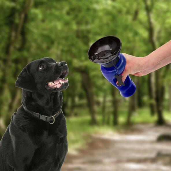 Drikkeflaske til hunde
