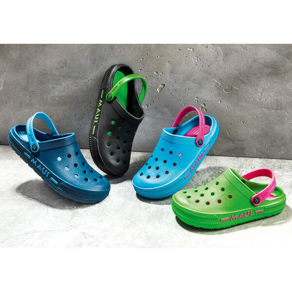 Clogs