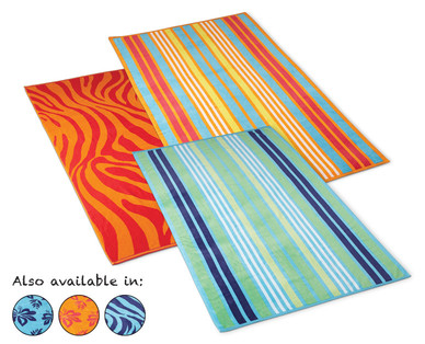 Huntington Home 40" x 72" Oversized Jacquard Beach Towel