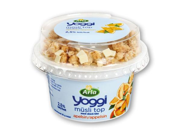 ARLA/​MAMMEN Yoggi med myslitop eller hytteost