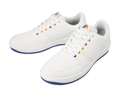  Sneakers