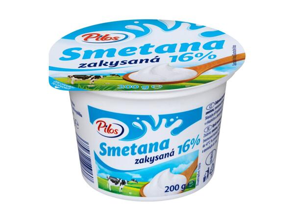 ZAKYSANÁ SMETANA