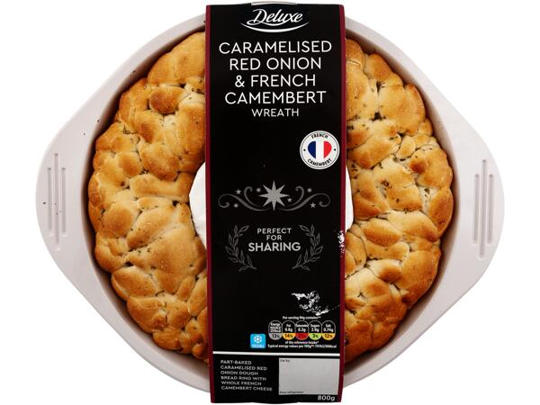 Camembert Wreath