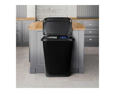 Hefty 
 20.4-Gallon DFXL Trash Can