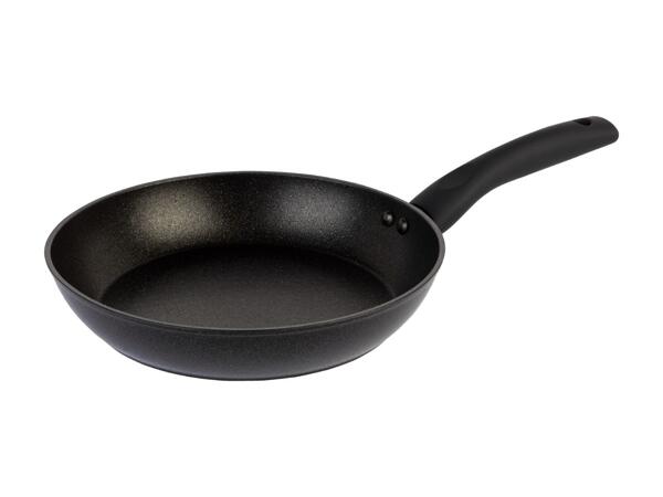 Poêle Diamond Stone Russel Hobbs
