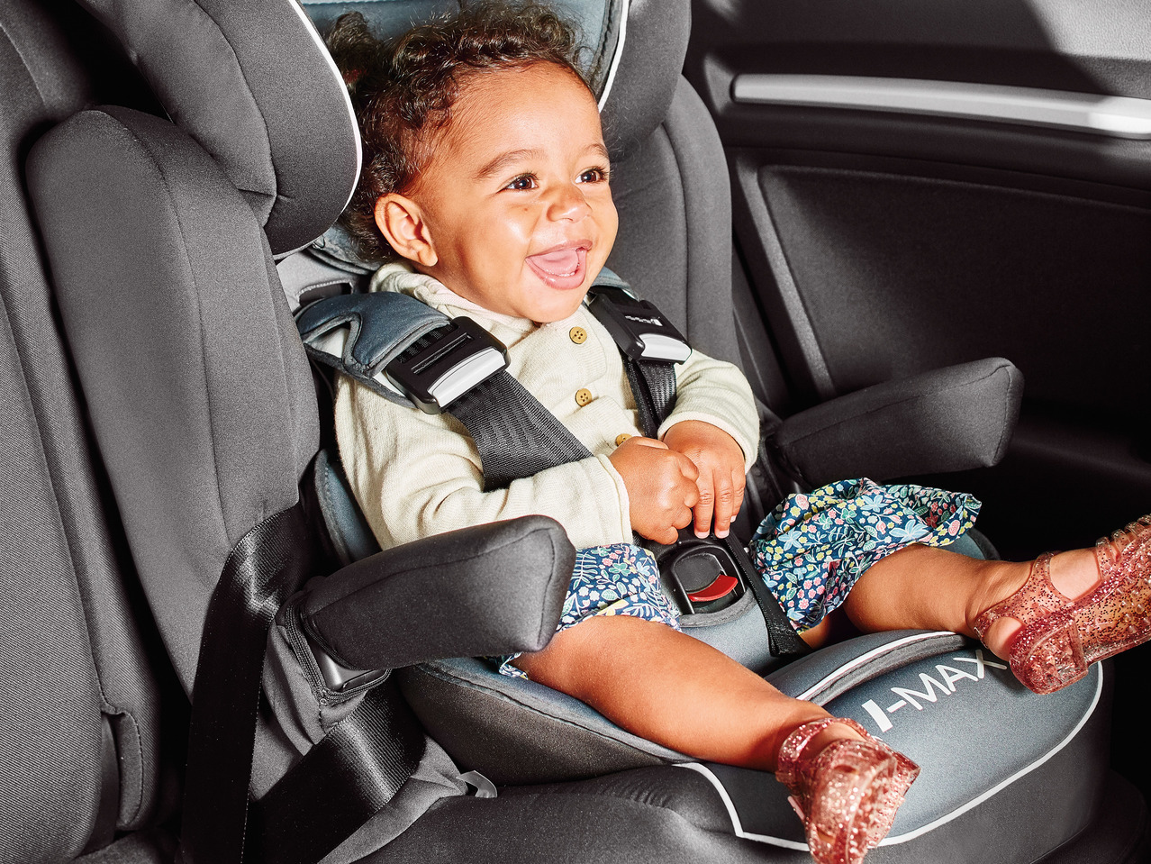 Nania Luxe Children's Car Seat1