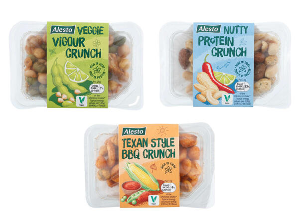 SNACKING TRAYS