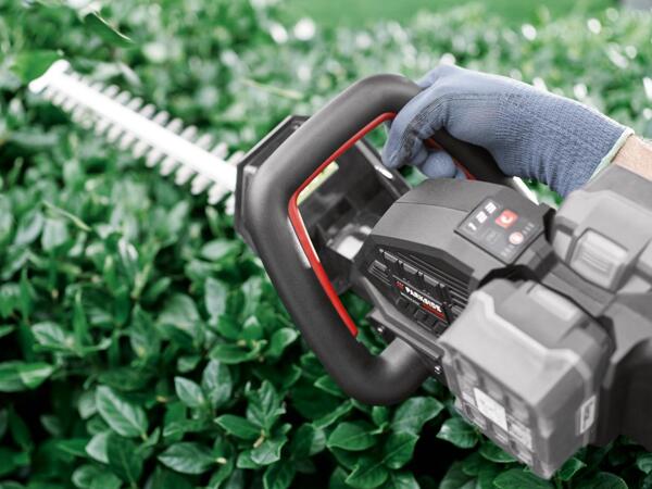 40V Cordless Hedge Trimmer