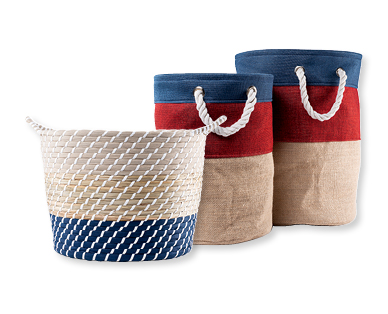 Corbeilles de rangement au design maritime