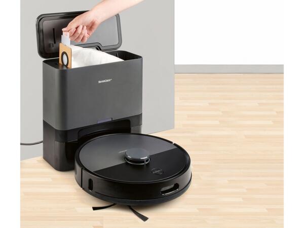 Self-emptying robot vacuum cleaner