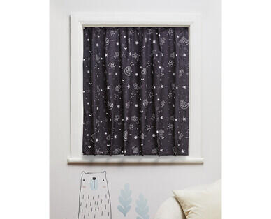 Portable Children's Block Out Curtain