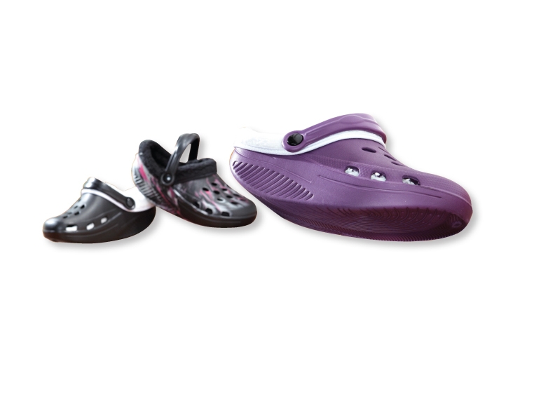 Clogs