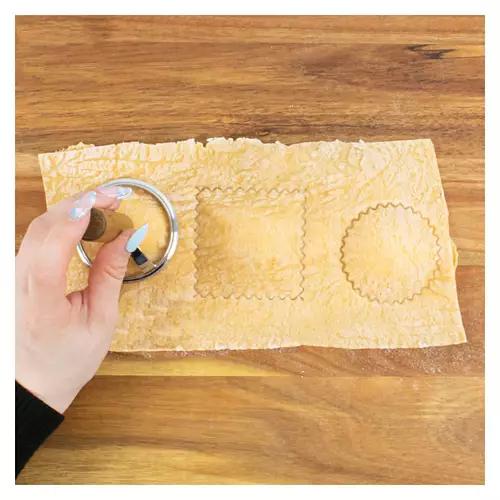 Italian Kitchen Gadget - Ravioli Press