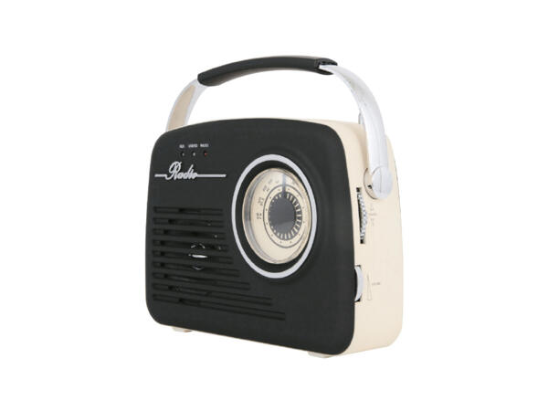 AM/FM Vintage radio Black