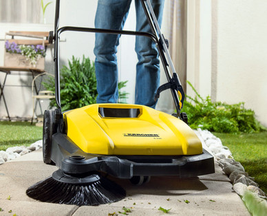 KÄRCHER Kehrmaschine