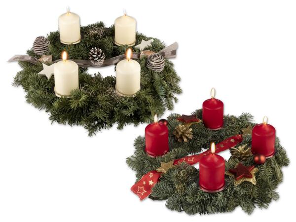 Adventkranz oder -gesteck