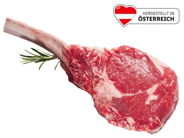 Frisches Tomahawk-Steak