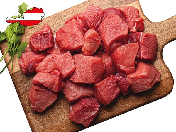 Frisches Gulaschfleisch vom Rind