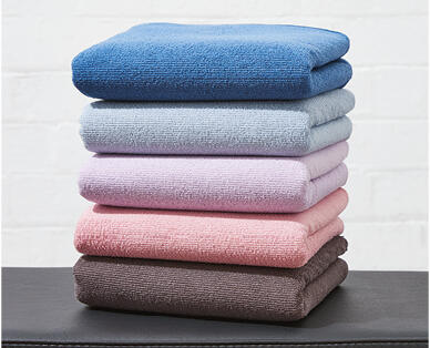 Protect-A-Towel Hooded Workout Towel