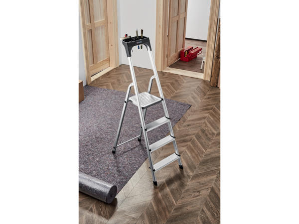 Aluminium Step Ladder