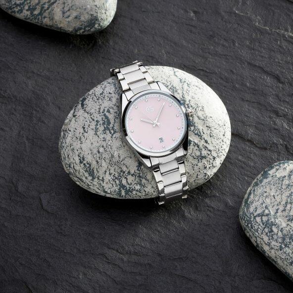 Armbåndsur med Swarowskikrystaller
