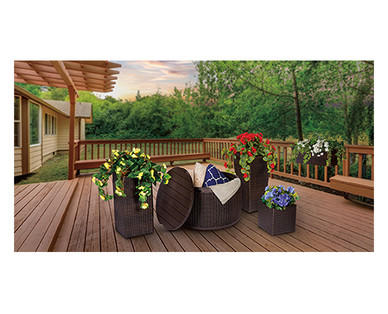 Gardenline Tall Rattan Planter