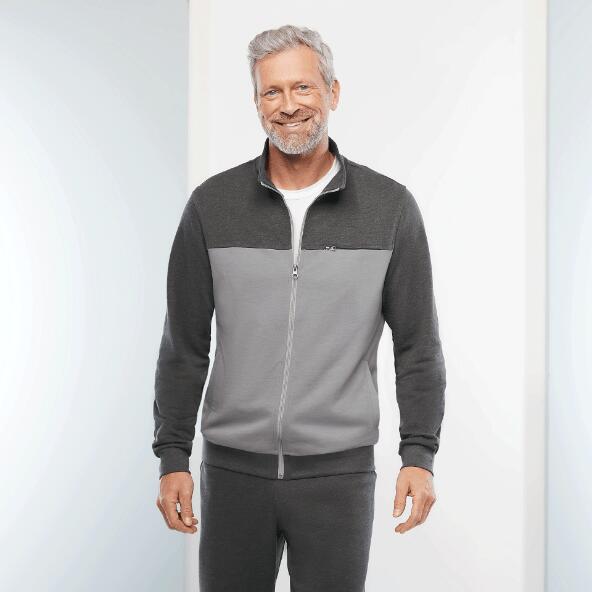 ACTIVE TOUCH(R) 				Jacke