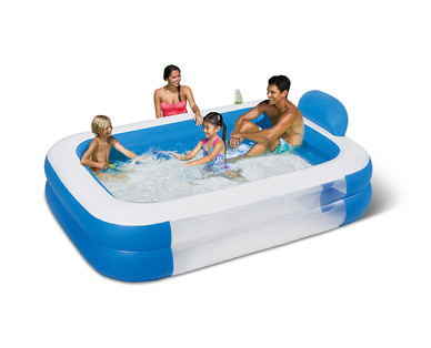 Summer Waves Pool